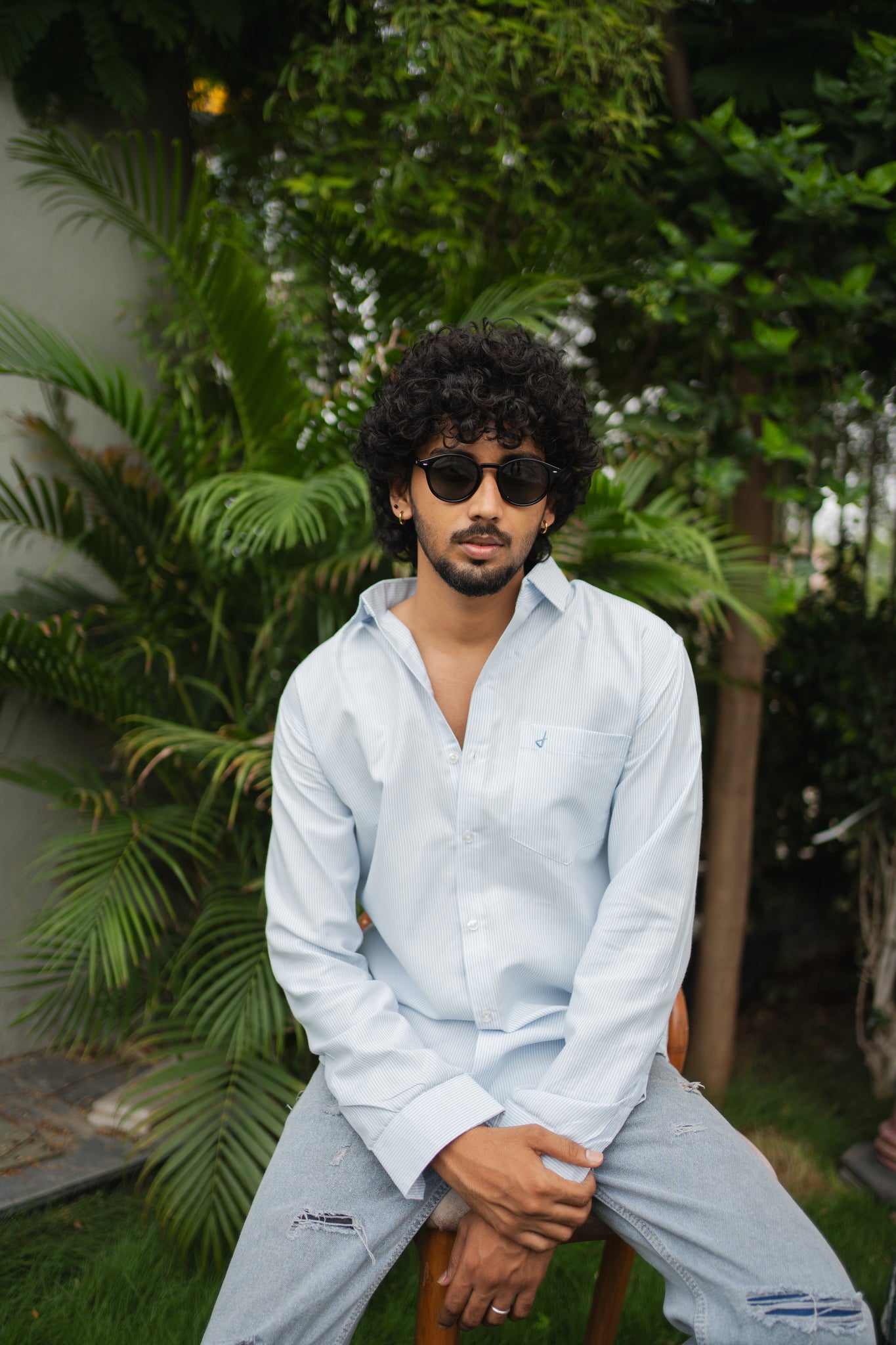 blue stripe shirt